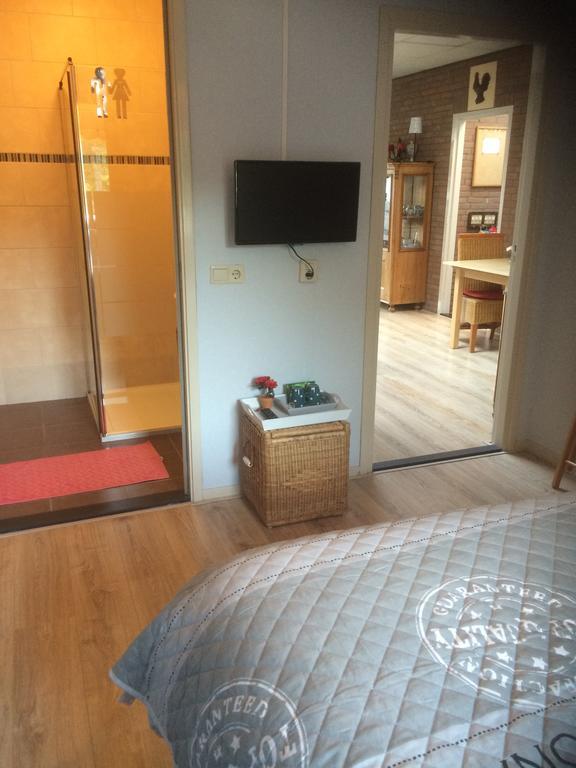 B&B Goeree Overflakkee 米德尔哈尼斯 外观 照片