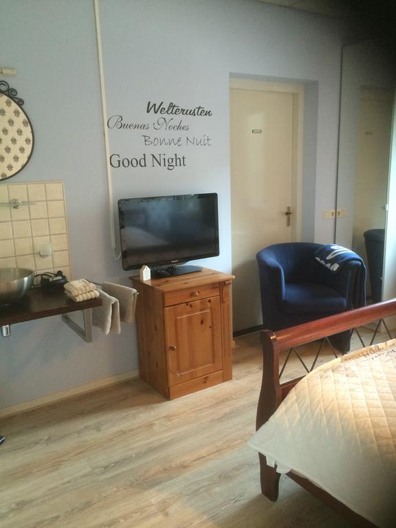 B&B Goeree Overflakkee 米德尔哈尼斯 外观 照片